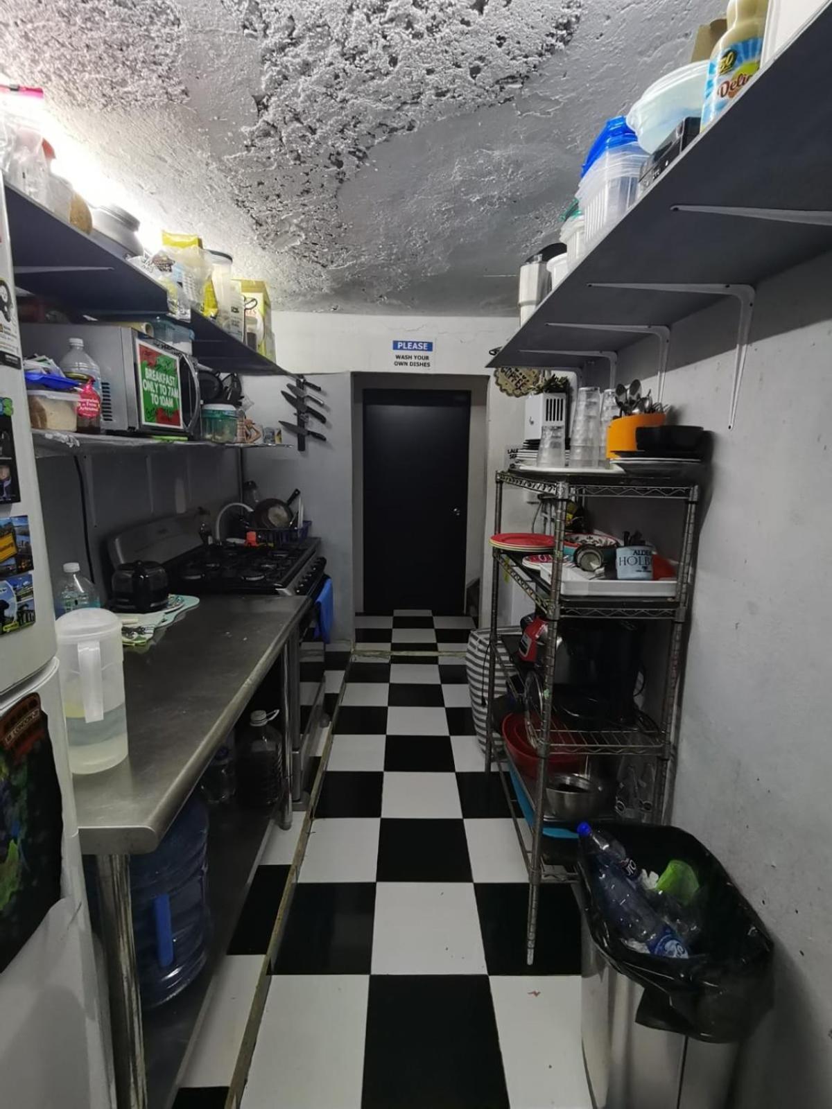 777 Lenderman Hostal 777 كانكون المظهر الخارجي الصورة